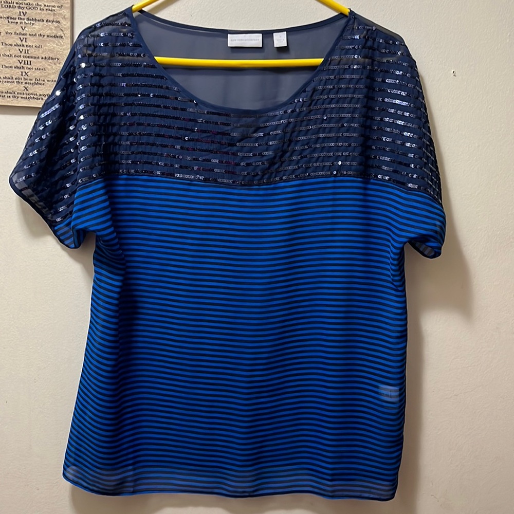 New York & company blue blouse size M